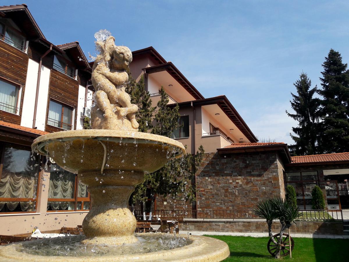 Spa Hotel Ivelia Dubnitsa Exterior photo